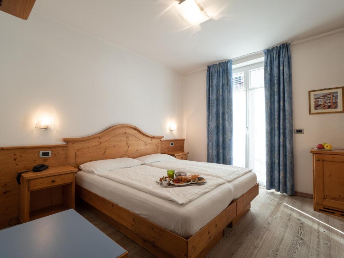 Hotel Garni Sottobosco Dimaro Exteriér fotografie