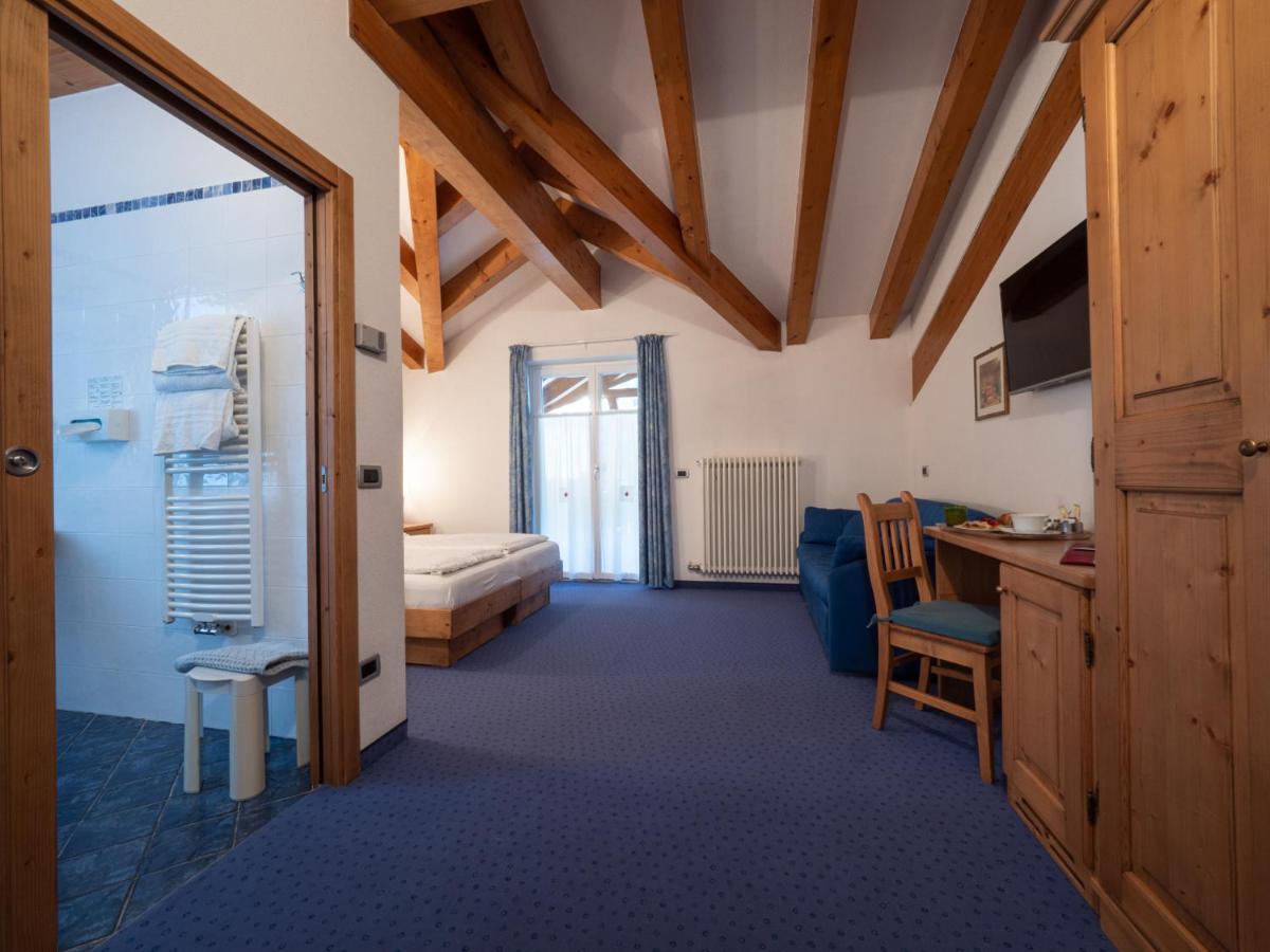 Hotel Garni Sottobosco Dimaro Exteriér fotografie
