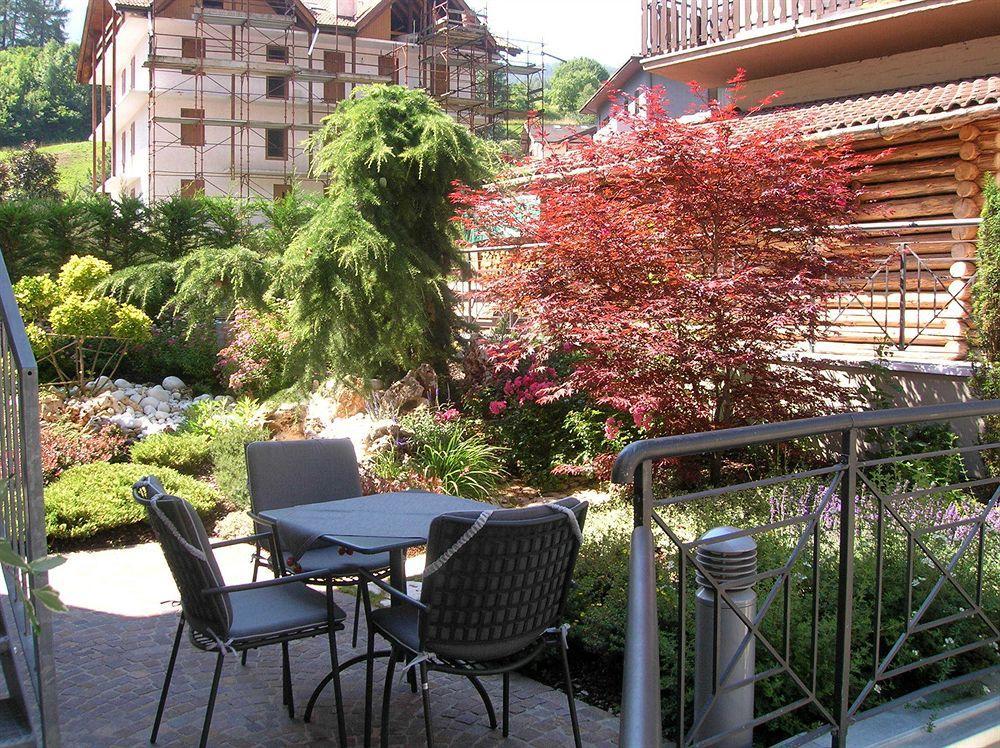 Hotel Garni Sottobosco Dimaro Exteriér fotografie