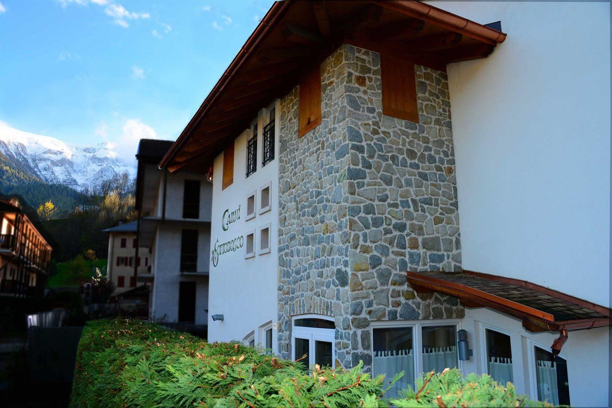 Hotel Garni Sottobosco Dimaro Exteriér fotografie